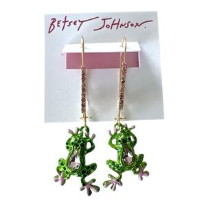 Betsey Johnson Dangling Frog Earrings Green Gold